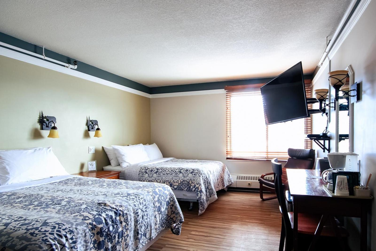 Astoria Hotel 2*